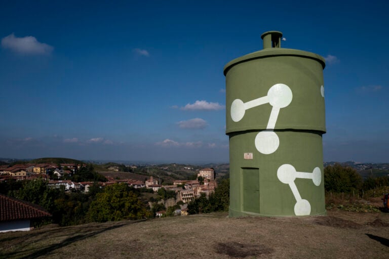 saverio todaroshare2018castellinaldo dalbafoto daniele ratti Nasce una rete culturale in Langhe, Roero e Monferrato. I percorsi d'arte contemporanea si uniscono con Orma
