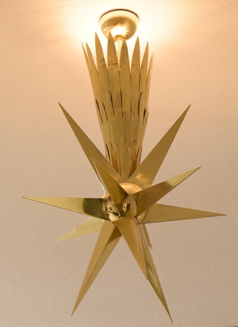 Teatro della Cometa. Lampada originale restaurata