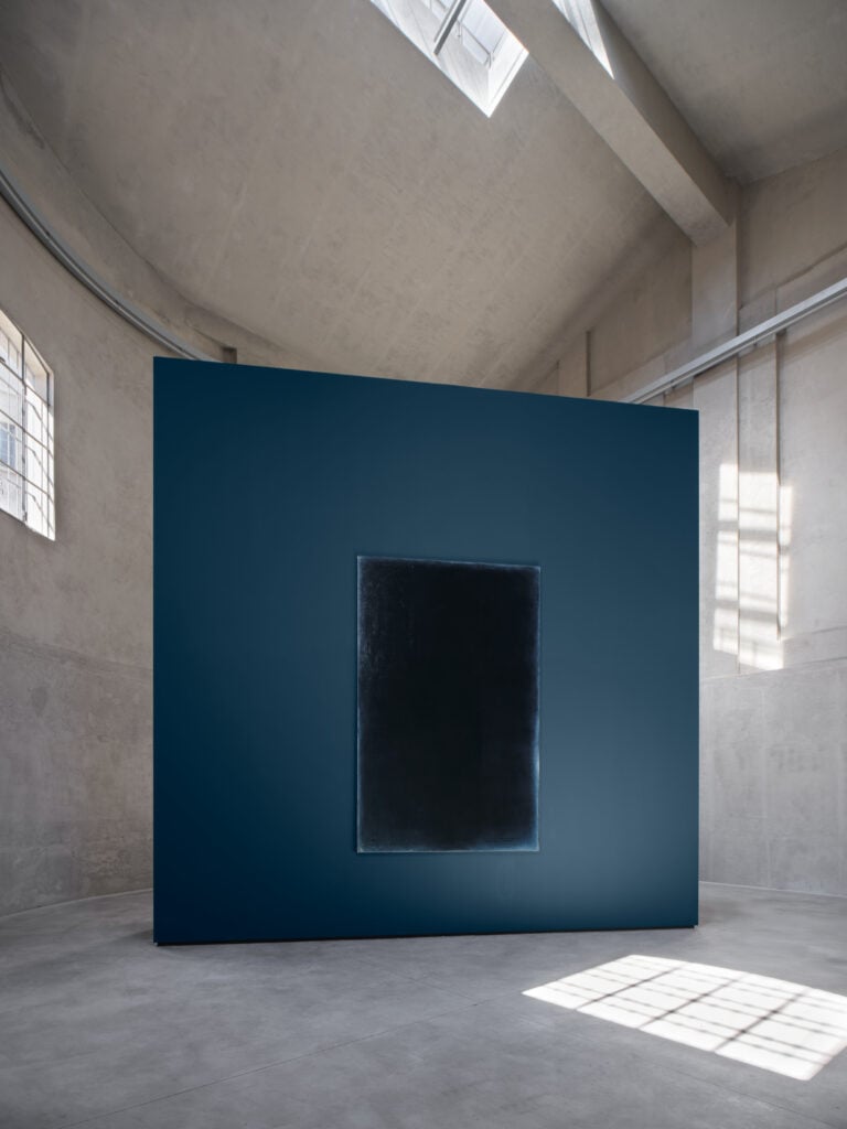 Thierry De Cordier, NADA, installation view at Fondazione Prada, Milano, 2025. Photo Agostino Osio. Courtesy Fondazione Prada