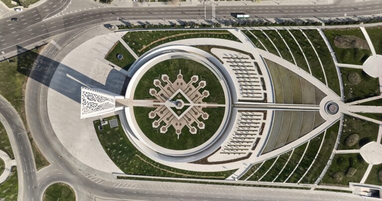 Victory Park. Credits Adil Yusifov.