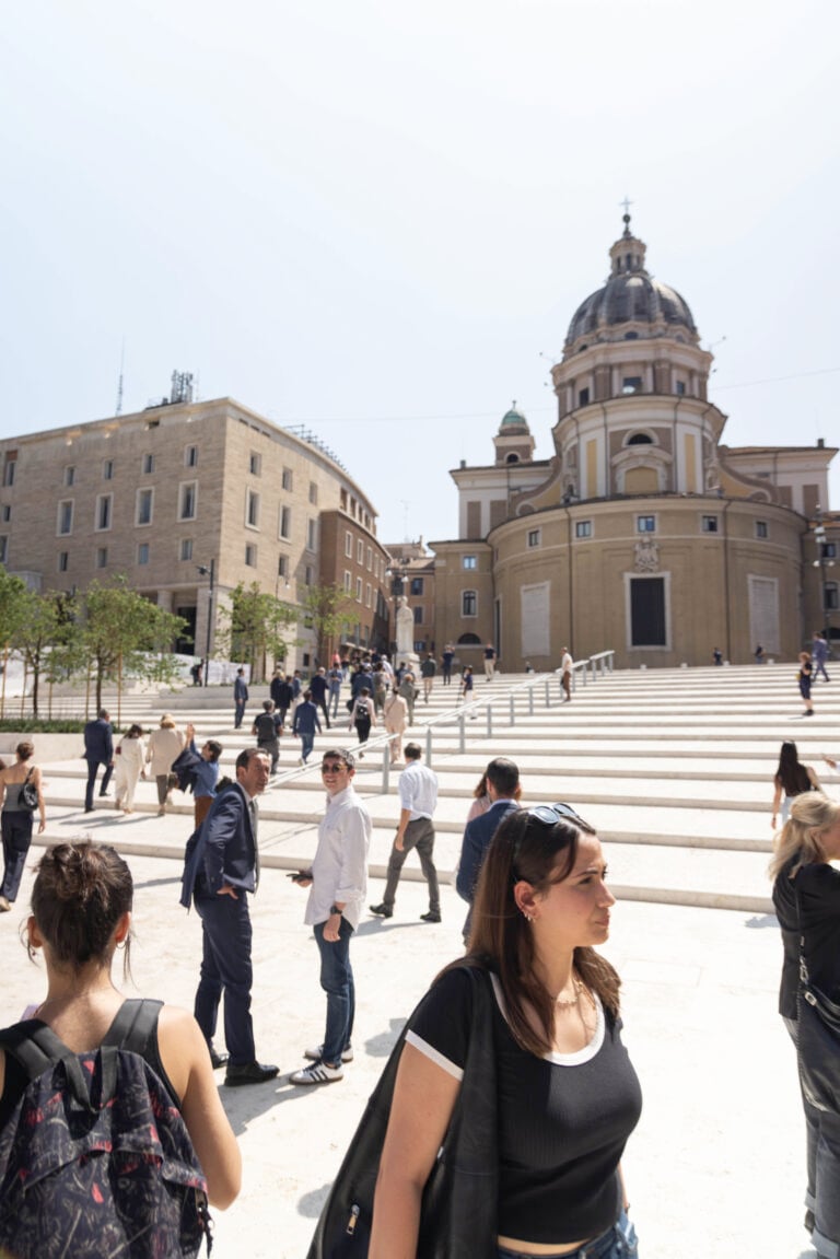 Piazza Mausoleo Augusto Ph. Monkeys Video Lab