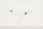 Francisca Valador, Cravinho, 2025, moquette, acciaio inossidabile, gesso, bronzo_carpet, stainless steel, plaster, bronze, 20x29x2 cm. Courtesy the artist and Matèria, Roma. Photo by Roberto Apa