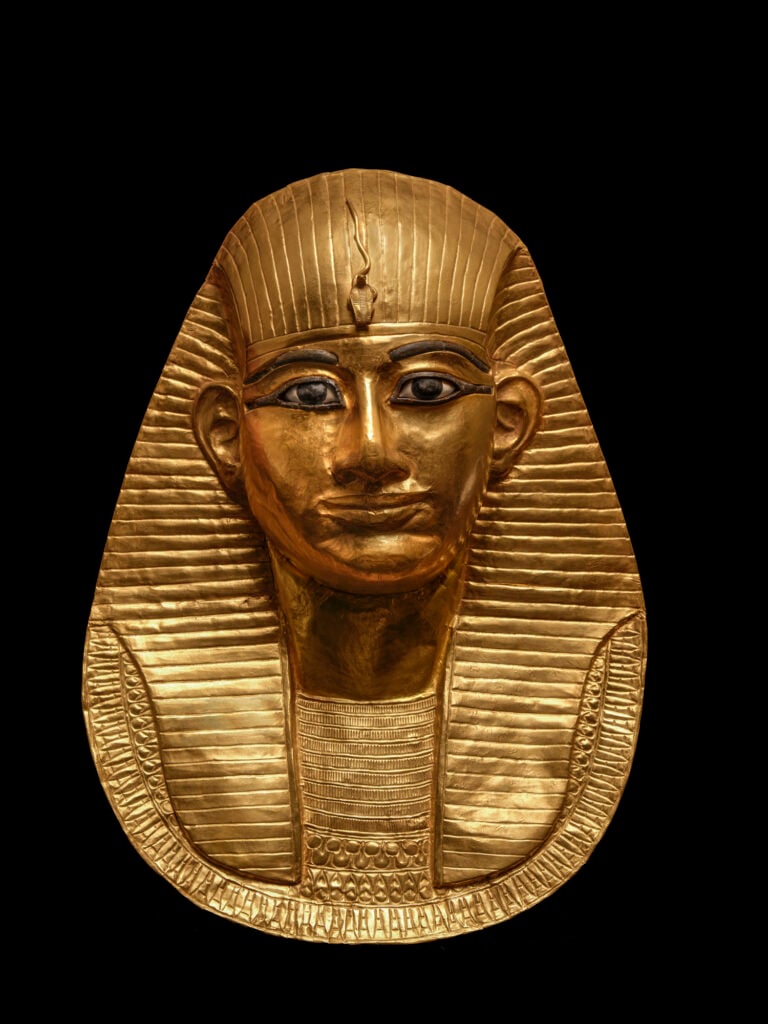 Mask of King Amenemope
Dynasty 21 Gold, cartonnage H: 43 cm, W: 32 cm, L: 12 cm
Egyptian Museum, Cairo
Photo credit: © Fotografie di Massimo Listri