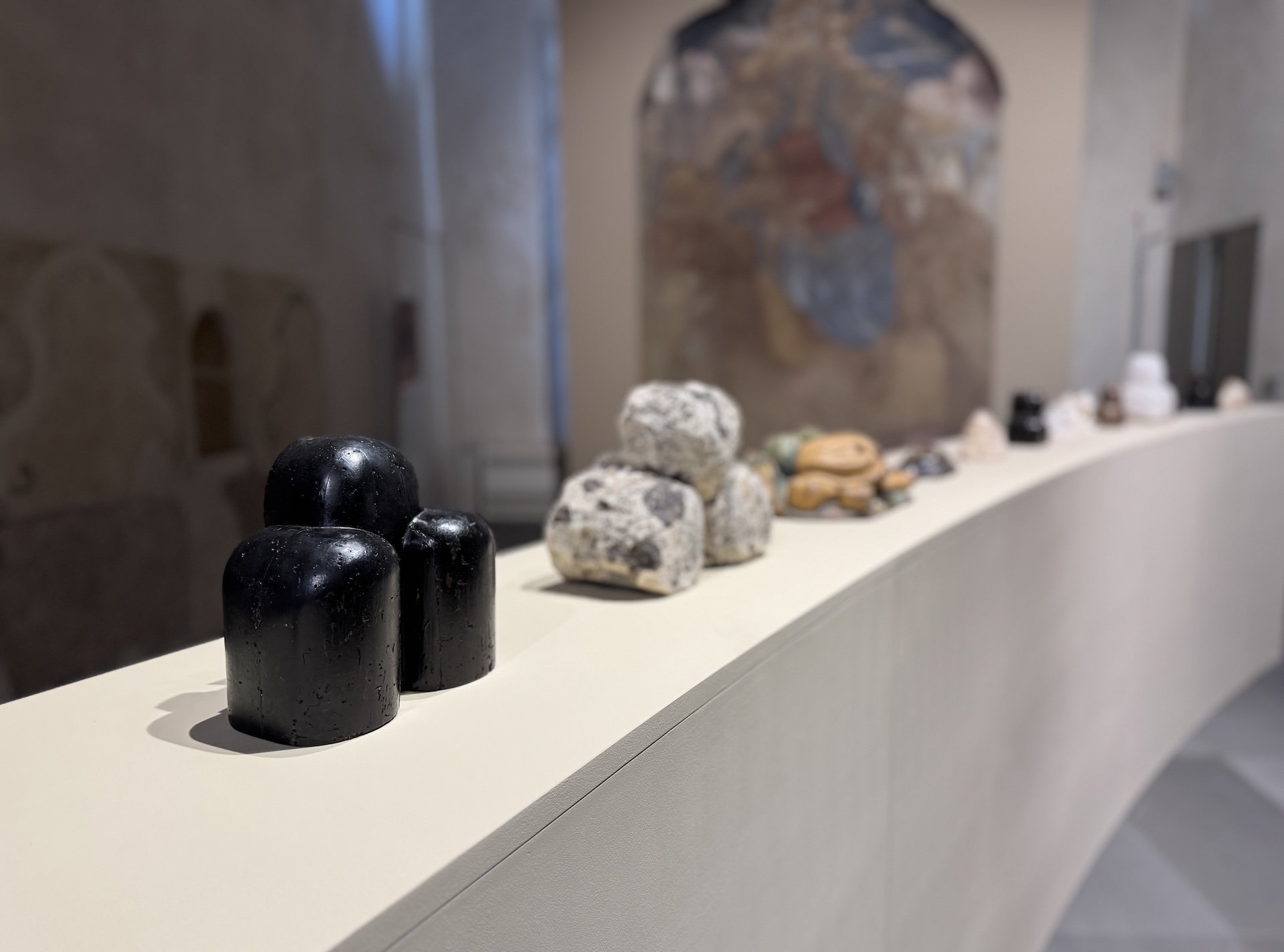 Raggio Verde 2025. Francesco Carone, exhibition view _Golgota _ del ritrarre una montagna_, Santa Maria della Scala, Siena, 2025. Photo © Comune di Siena