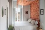 Le camere dell’hotel di Napoli che si trasformano in galleria d’arte contemporanea