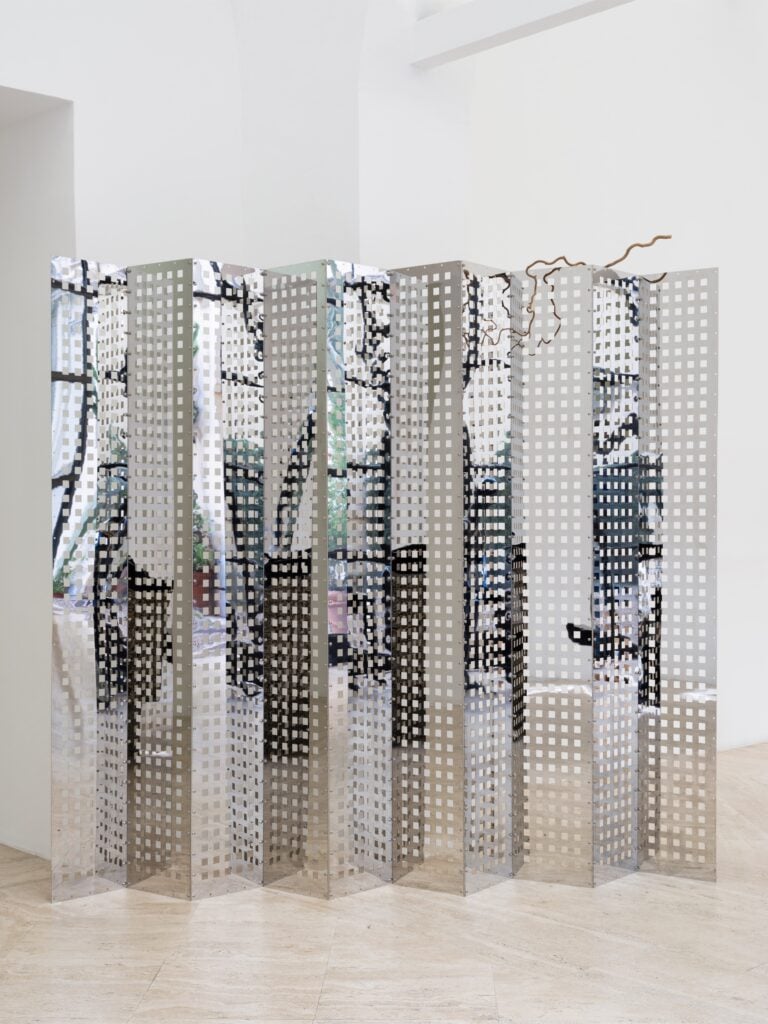 Anthea Hamilton, Soft You, Installation view, Fondazione Memmo, Roma © Daniele Molajoli