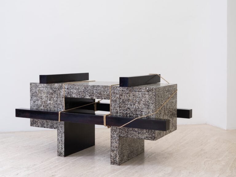 Anthea Hamilton, Soft You, Installation view, Fondazione Memmo, Roma © Daniele Molajoli