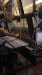 Antico Setificio Fiorentino - realizzazione di broccatello con telaio a mano