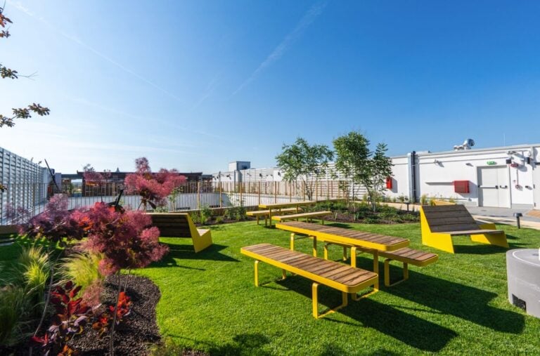Antonio Perazzi Studio - Giardino pensile del Social Hub Firenze Belfiore