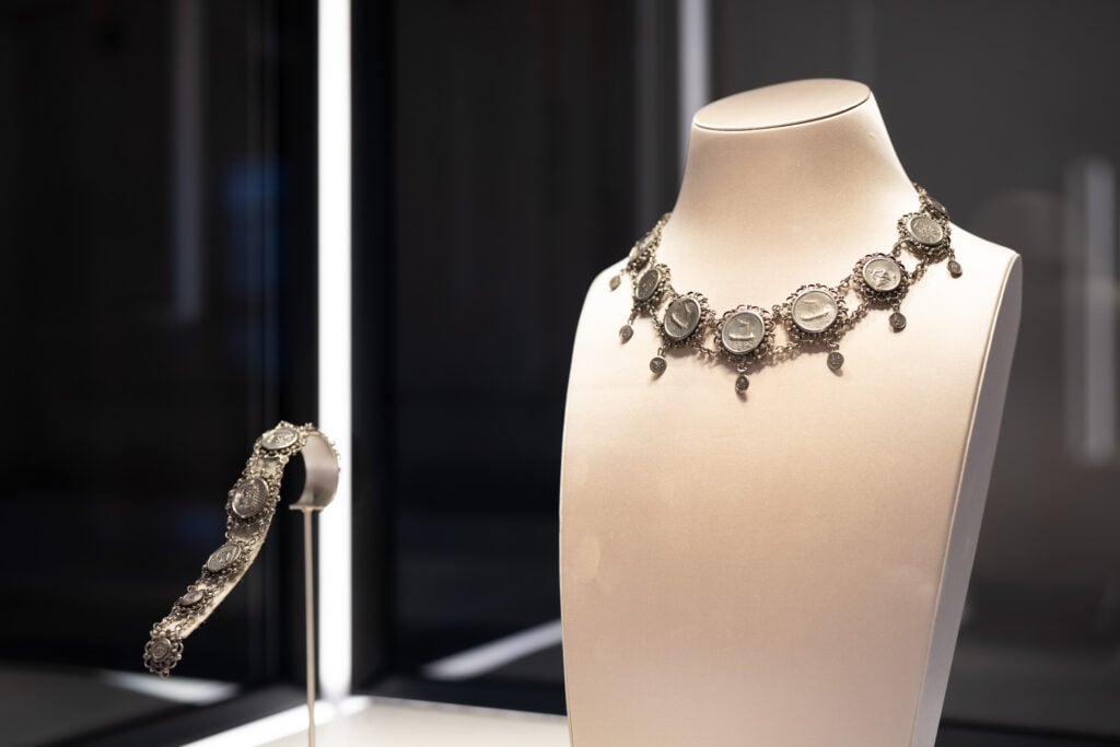 Una storia inifinita: Arte orafa. Da Castellani a Bvlgari