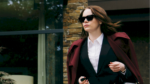 Bugonia: Emma Stone come un’ape regina nel nuovo film di Lanthimos. La clip