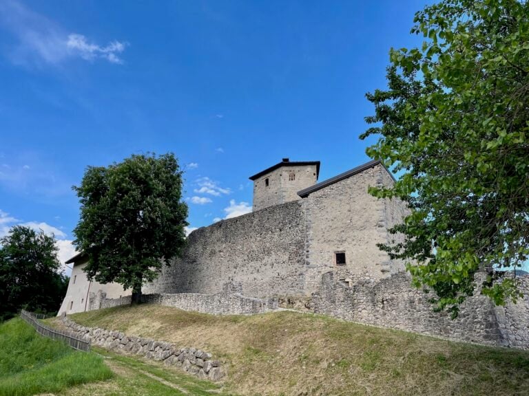 Castel Belasi, vista d’insieme, foto Andrea Camilli Meletani