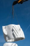Allestimento opera Jaume Plensa a Napoli. Ph. Chiara Silvestri