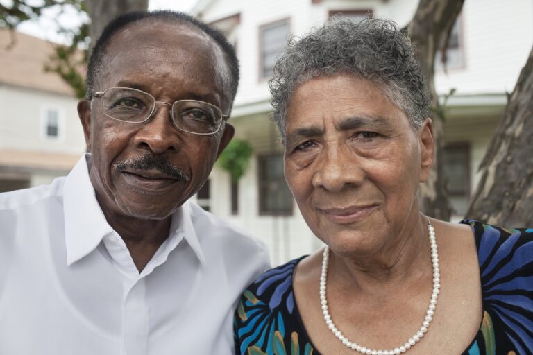 ©Kathy Shorr, Pastor Turner & Mrs. Turner, Newport News, Virginia (Courtesy of the Artist)
