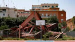 Arte pubblica in rovina. A Roma crolla la scultura di Mario Ceroli (Artribune ne denunciava il degrado da 8 anni)