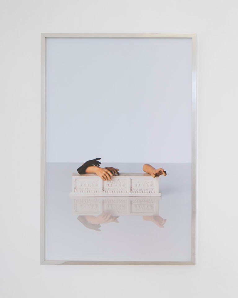 Installation View, Spettri Digitali, Museo Madre Napoli, Ph Amedeo Benestante, Premio Fondazione Thorel, Anna Franceschini, da sinistra a destra: Gesturing, 2025
