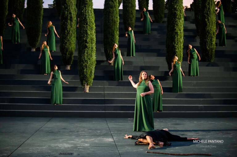 Il calendario 2025 del Teatro Greco di Siracusa. Intervista a Marina Valensise 