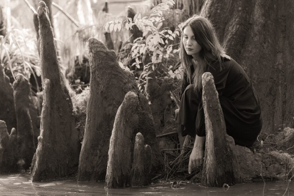 Arte e Musica. Intervista alla “onewomanband” Elli de Mon