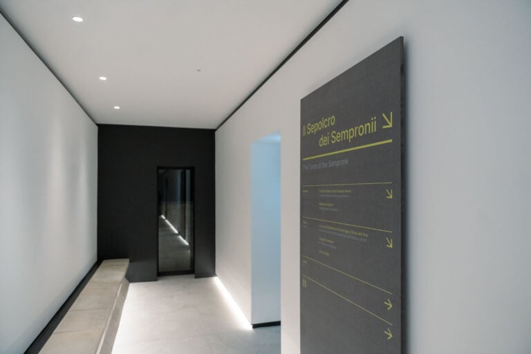 Il percorso di visita al cantiere di Palazzo San Felice. Photo Agnese Sbaffi, Ministero della Cultura