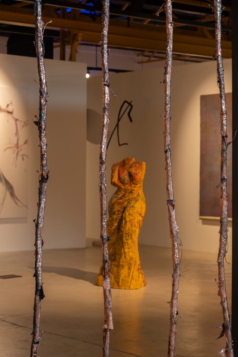 Lulù Nuti, installation view at Fondazione D'ARC, Roma, 2025. Photo Eleonora Cerri Pecorella