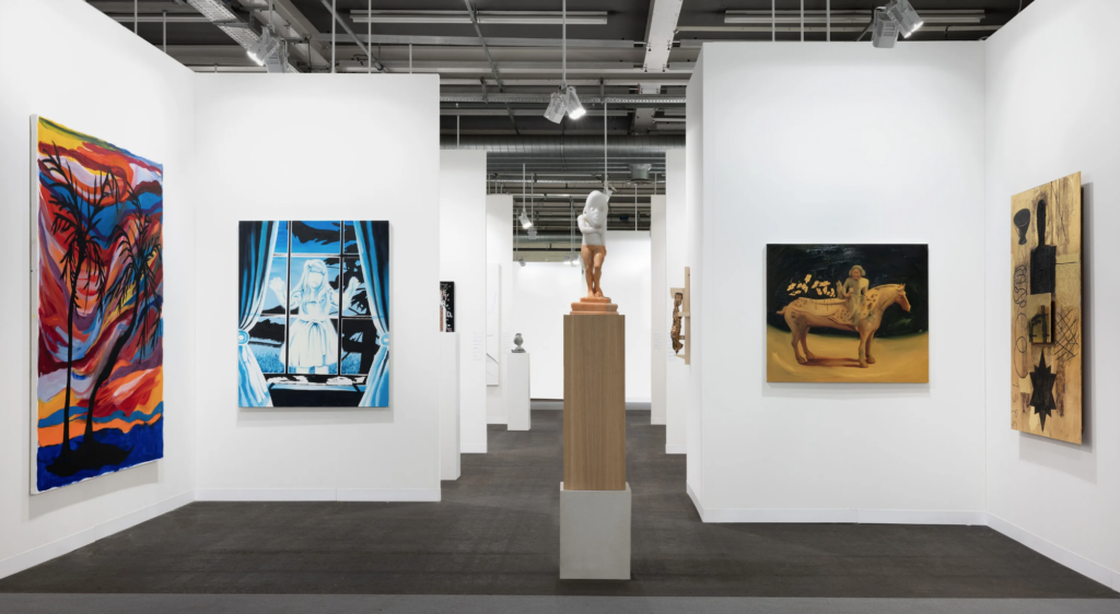 La fiera Art Basel 2025 totalizza un lunghissimo elenco di vendite il primo giorno di apertura