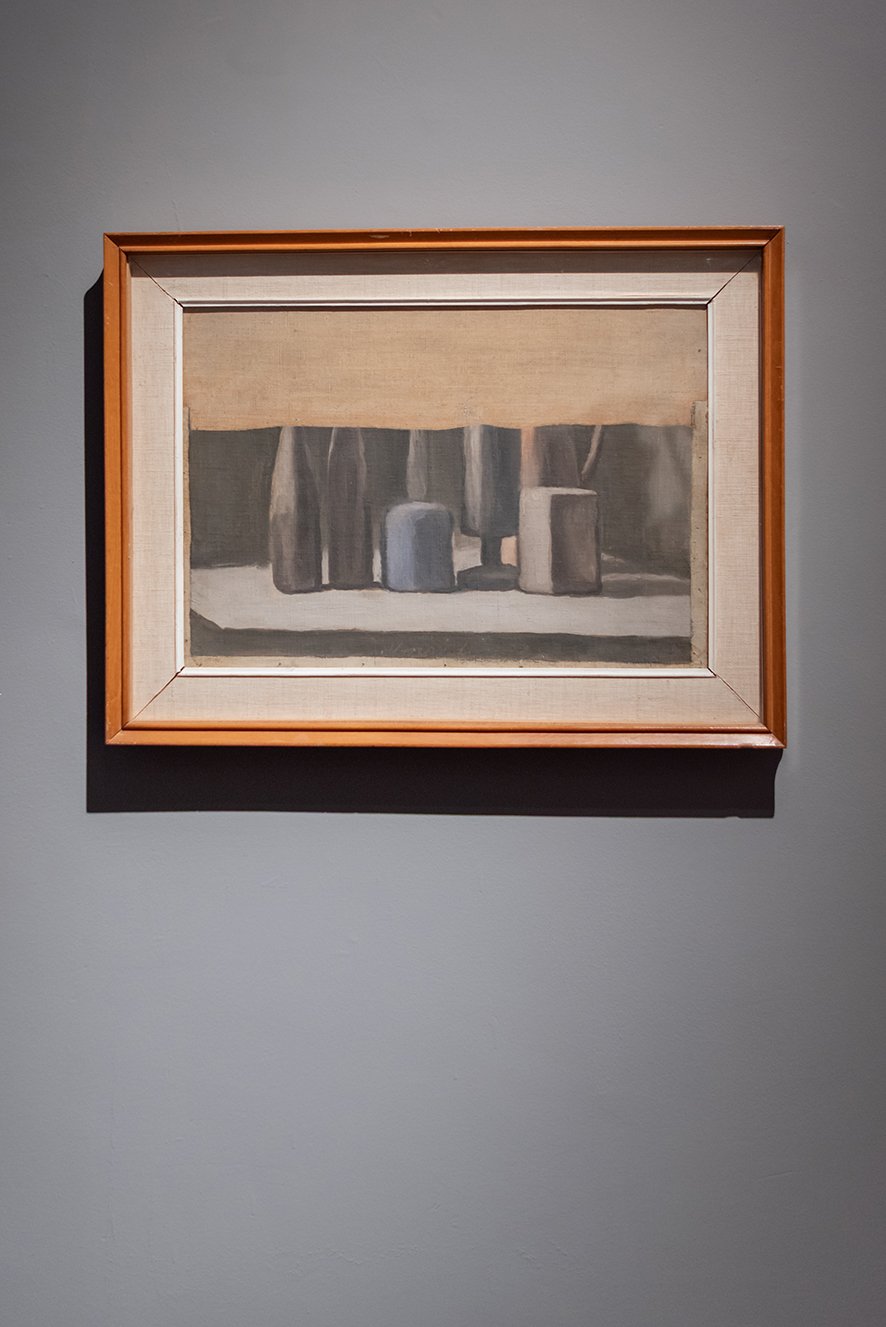 Morandi e Fontana. Invisibile e Infinito, installation view at CAMeC, La Spezia, 2025. Photo Irene Malfanti