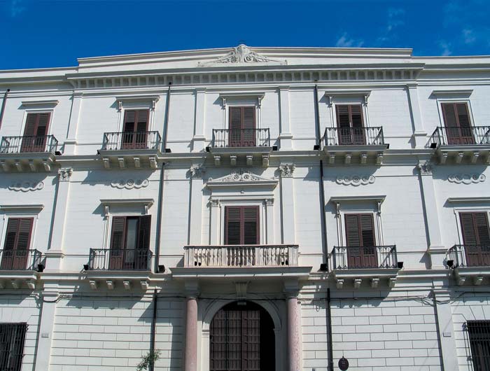 palermo la facciata di palazzo jung A Palermo apre il Museo del Presente Falcone e Borsellino. Nuova vita per lo storico Palazzo Jung