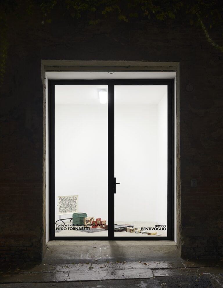 Piero Fornasetti, L'utile e il dilettevole, 1953-1977, garage BENTIVOGLIO, © Palazzo Bentivoglio, Bologna, photo Carlo Favero