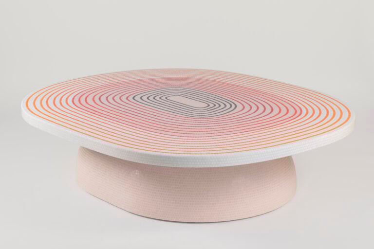 pierre charpin table basse allaperto c galerie kreo A Basilea debutta una nuova fiera di design dentro una straordinaria chiesa sconsacrata