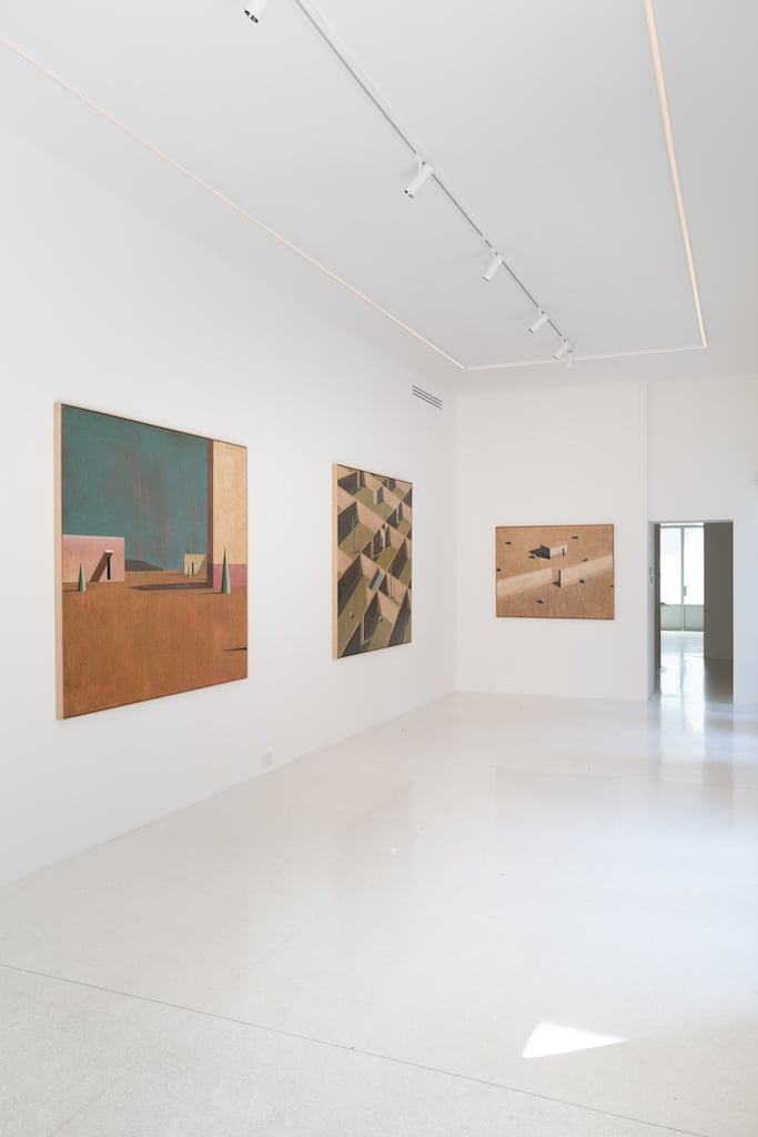 Ramon Enrich, Architettura e Utopia, Installation View at Cadogan Gallery 1, Milano, 2025. Courtesy of Cadogan Gallery.