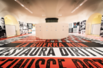 “L’arte nello spazio pubblico può essere ancora uno strumento di lotta”. La mostra di Emergency a Roma