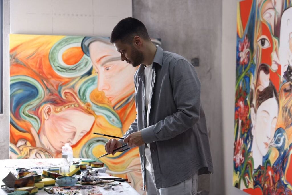 La Cina come ponte visivo tra pittura e AI. Intervista all’artista Alessandro Giannì