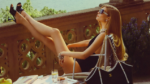 Un frame del video girato da Sofia Coppola per la Cruise di Chanel sul Lago di Como @courtesy Chanel