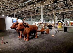 Nella sezione monumentale della fiera Art Basel 2025 gli artisti italiani primeggiano
