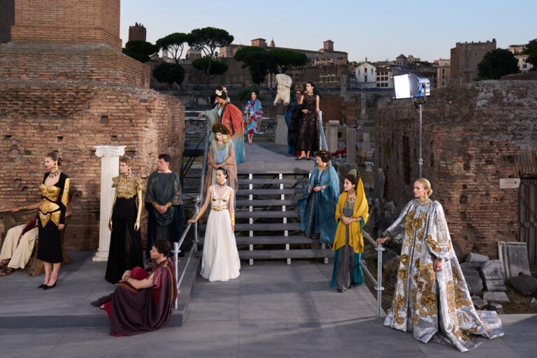 Dolce&Gabbana celebrano a Roma la bellezza eterna, tra mito, fede e sartorialità