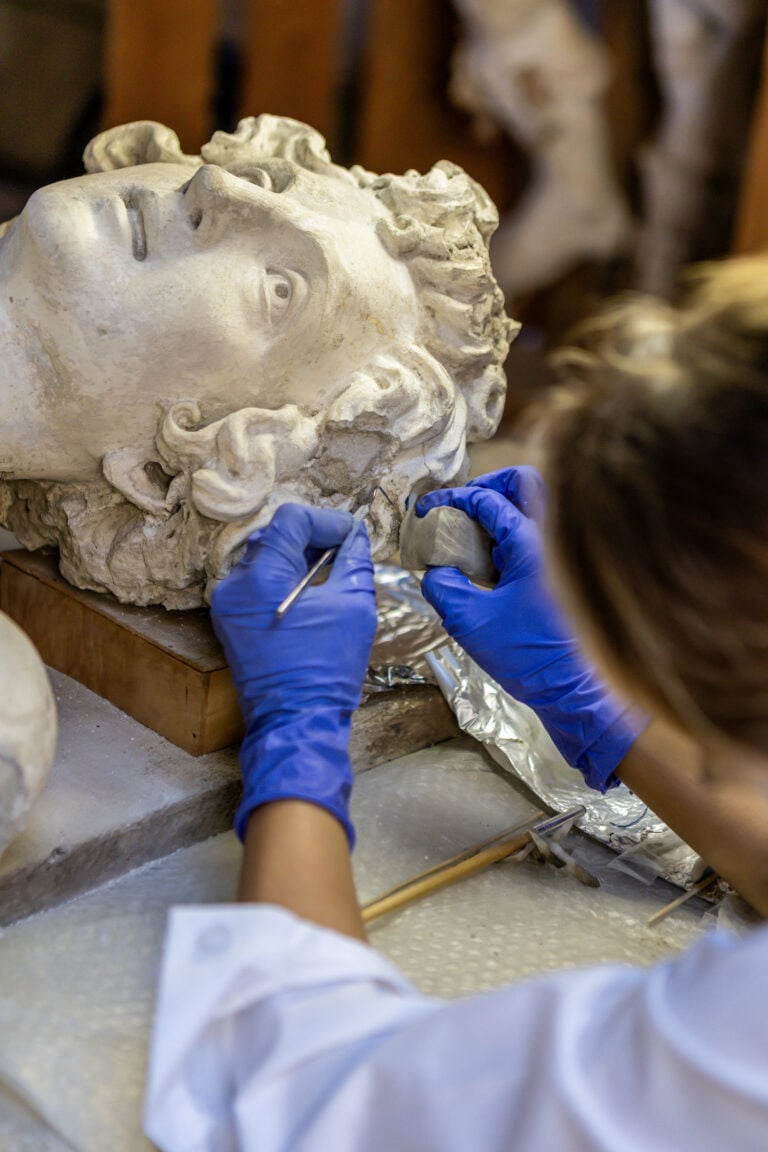 Il restauro delle sei sculture del Teatro Farnese, Parma, Complesso monumentale della Pilotta © Cristina Urecheanu