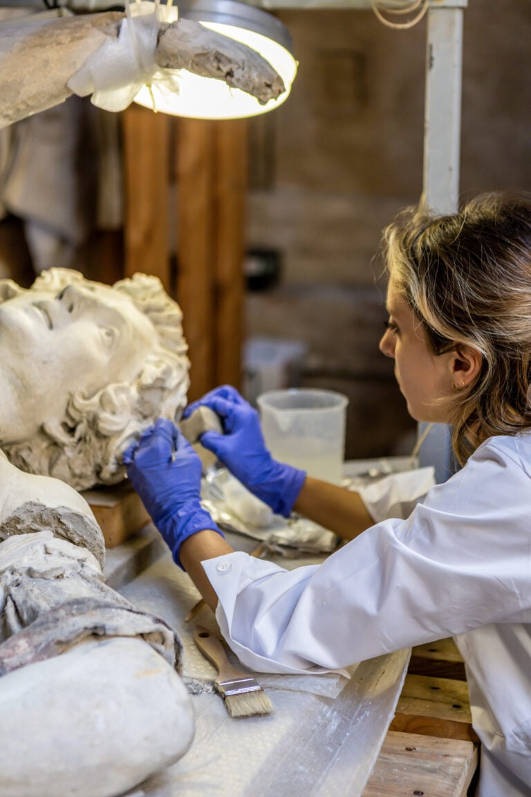 Il restauro delle sei sculture del Teatro Farnese, Parma, Complesso monumentale della Pilotta © Cristina Urecheanu