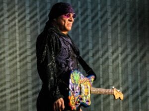 Stevie Van Zandt, “piratesco” chitarrista di Springsteen, in prima tv su Sky Arte
