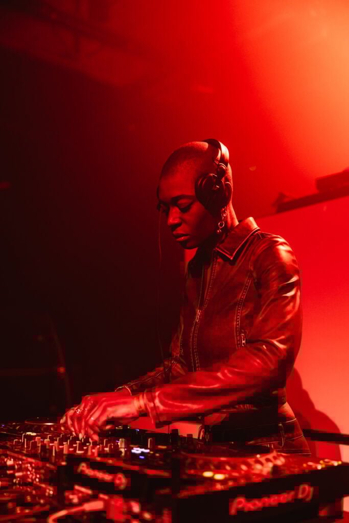 241206drumshedshoneydijonjakedavisjakephilipdavis 4374 La storia della dj Fatima Koanda: dal Panorama Bar di Berlino al palco del Kappa FuturFestival di Torino 