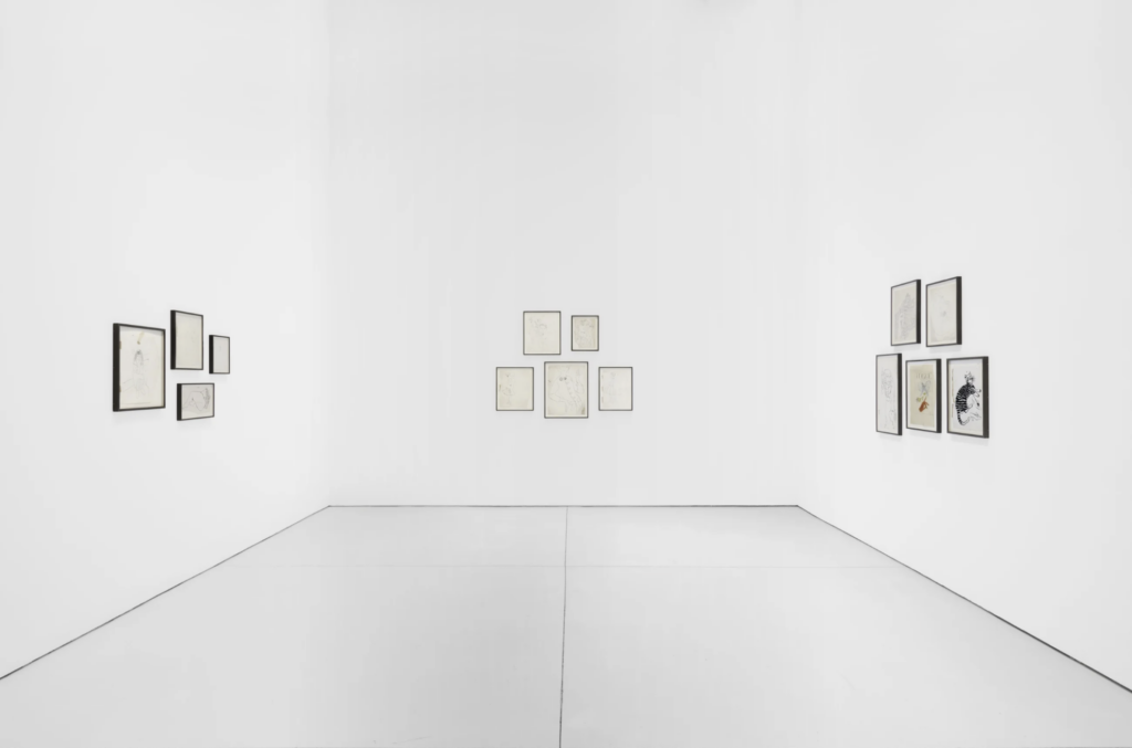 La mostra di Andy Warhol da Anton Kern Gallery a New York