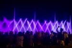baveno e feriolo dincanto courtesy ufficio turismo e cultura comune di baveno 9 1200x801 1 Un Lago Maggiore inedito: a Baveno e Feriolo fontane luminose sull’acqua e laser sulla montagna 