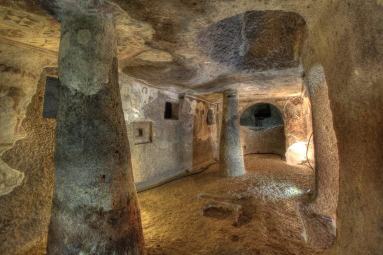 In Sardegna le Domus de Janas diventano Patrimonio Unesco dell’Umanità: ecco di che cosa si tratta