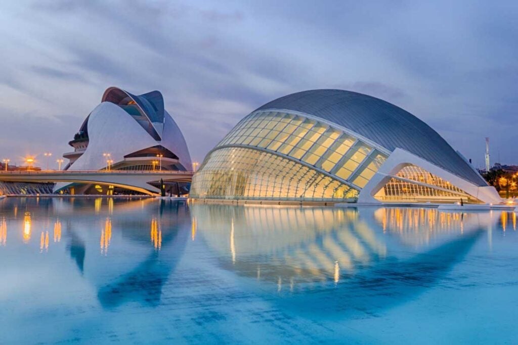 Architettura: quale futuro? Crollo del mito delle archistar e nuove sfide per i progettisti