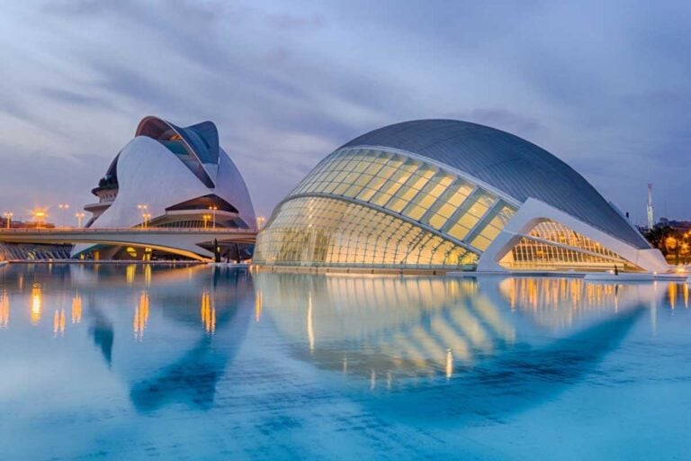 Architettura: quale futuro? Crollo del mito delle archistar e nuove sfide per i progettisti