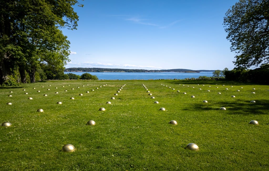 Una sinfonia di umanità e natura. Ecco com’è la Biennale di Moss in Norvegia