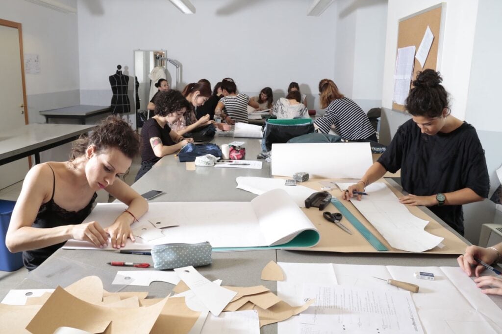 Arte, moda e design. La mappatura delle accademie private che formano i creativi del domani 