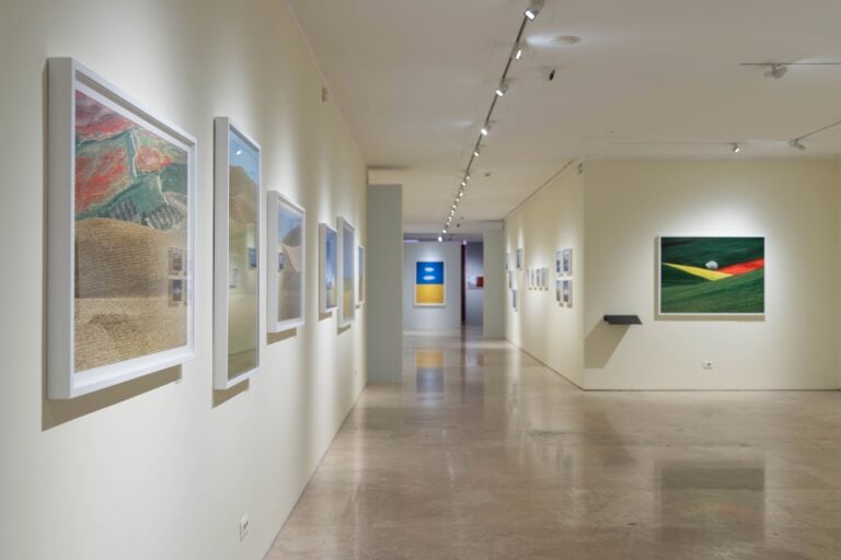 Franco Fontana. Una retrospettiva, installation view at Ara PAcis, Roma, 2025. Photo Monkeys Video Lab