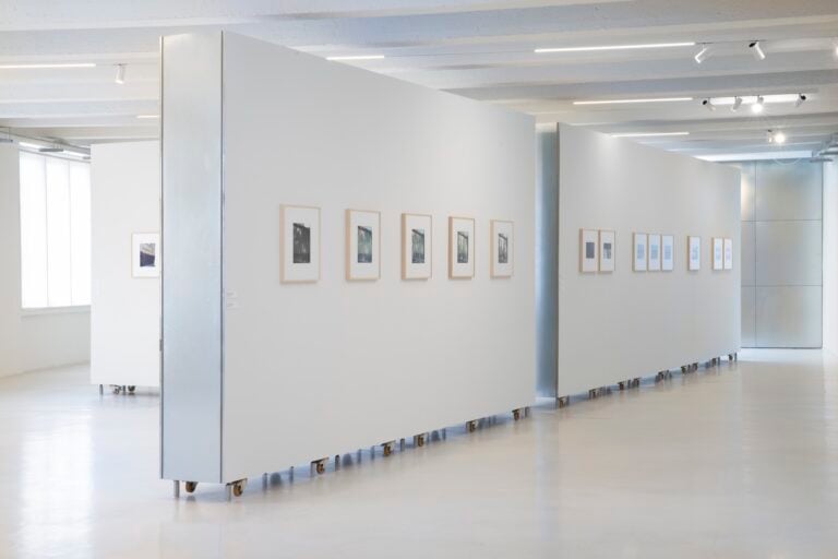 Guido Guidi, Da un'altra parte, installation view at 10 Corso Como, Milano, 2025. Photo Jacopo Menzani