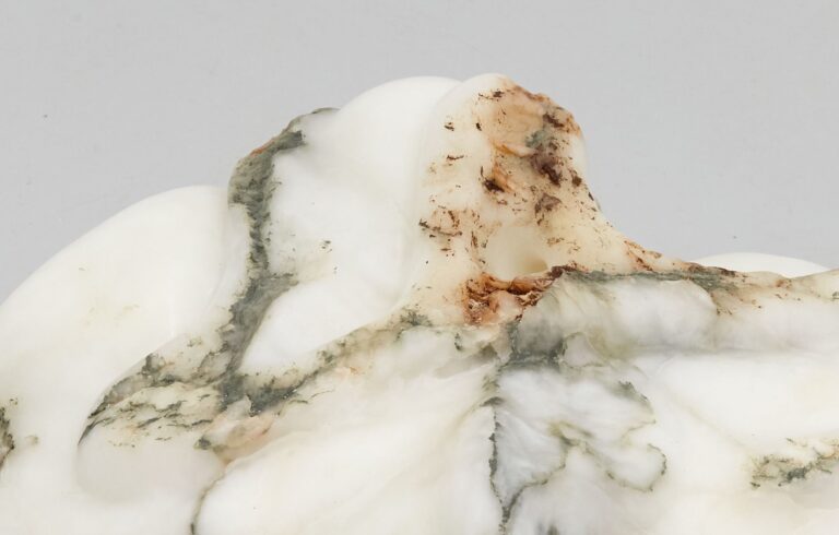 Hannah Morgan, Descent III, Animula X, 2024. Courtesy Xxijra Hii Gallery, London