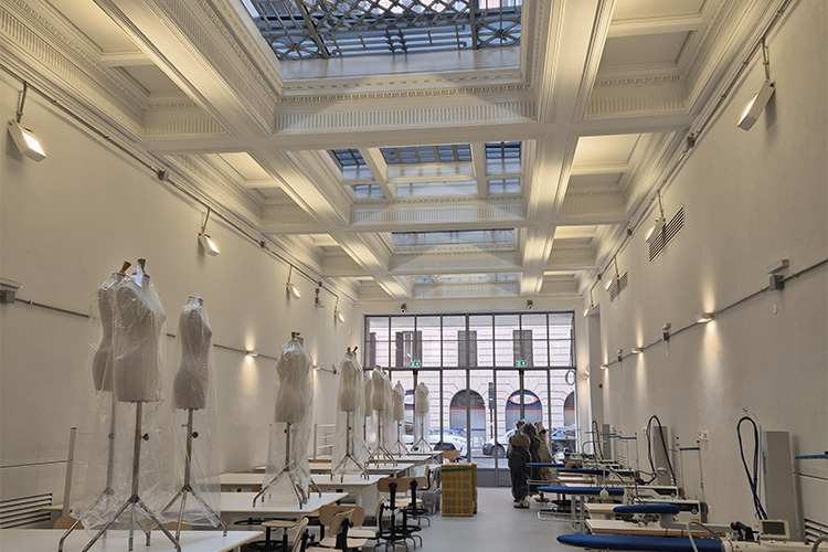 il nuovo campus allesquilino dellaccademia costume moda La ex Zecca di Roma che non sarà più uno spazio culturale: parte l'interrogazione parlamentare
